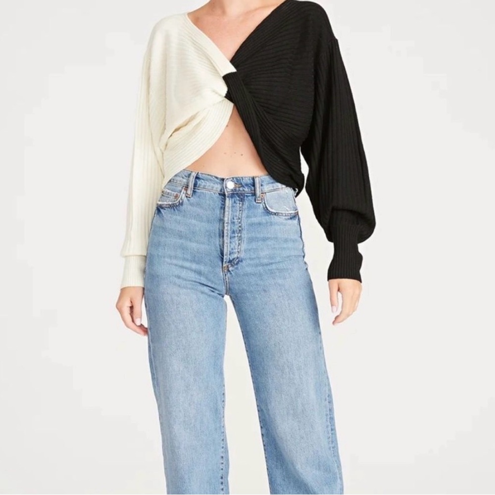 NWT AMUR Cruz twist Black and Cream Knit Sweater